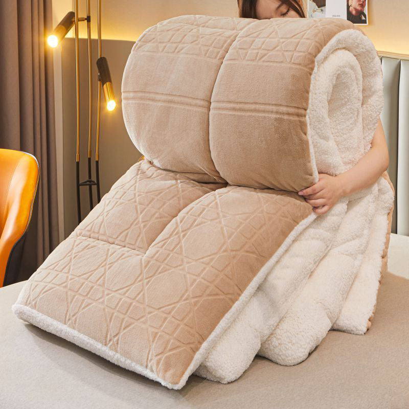 Plush Fleece Blanket | Thick Polyester | Full, Queen, King Sizes