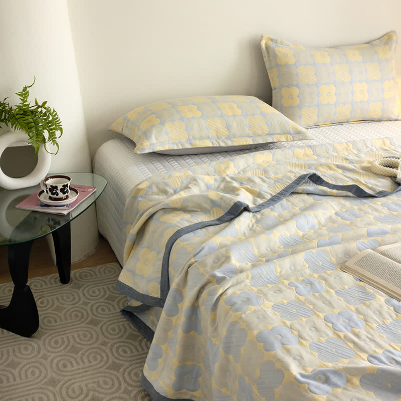 Cotton Gauze Quilt Set | Floral Print | Queen Size with 2 Pillowcases