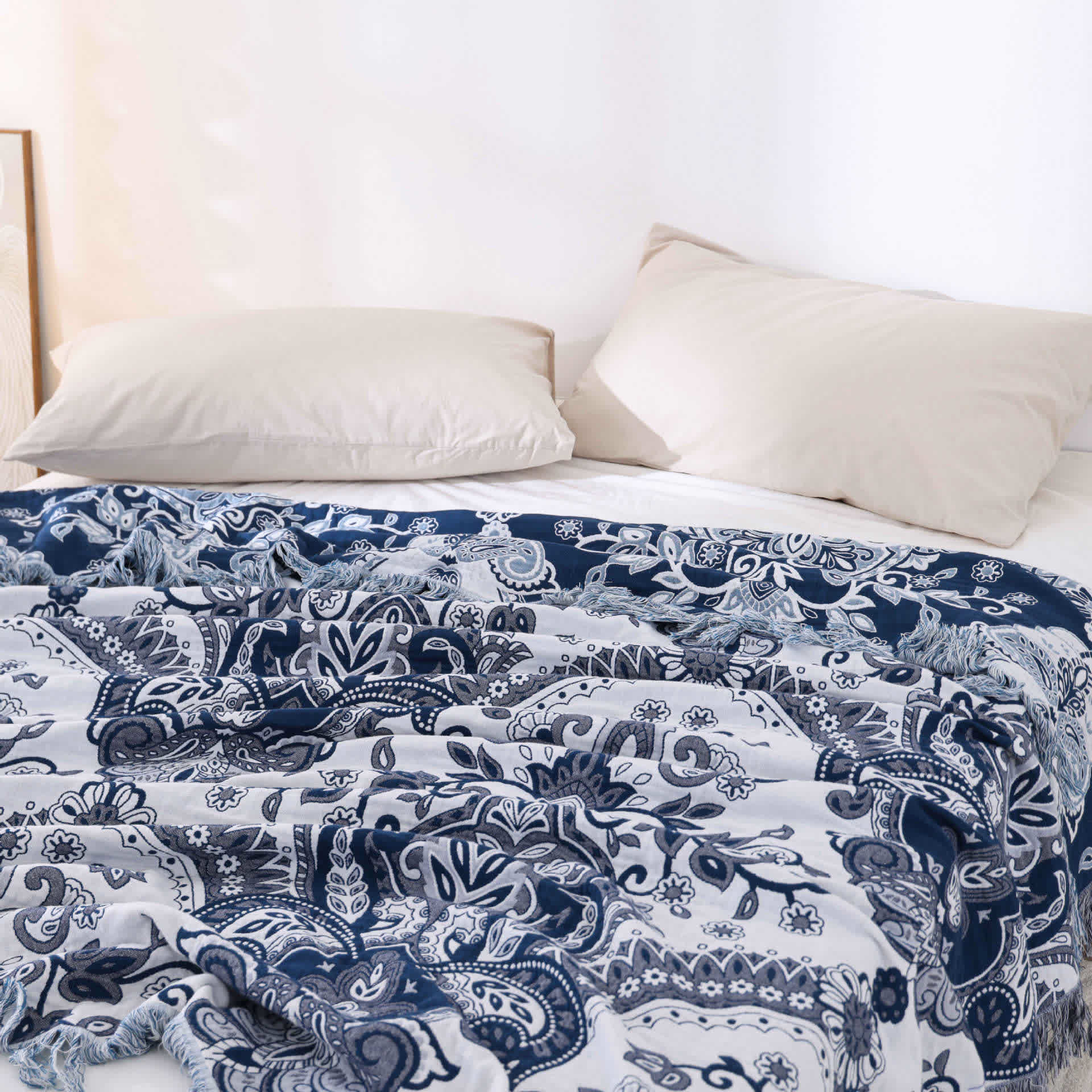 Cotton Quilt | Retro Paisley Design | Full/Queen Size