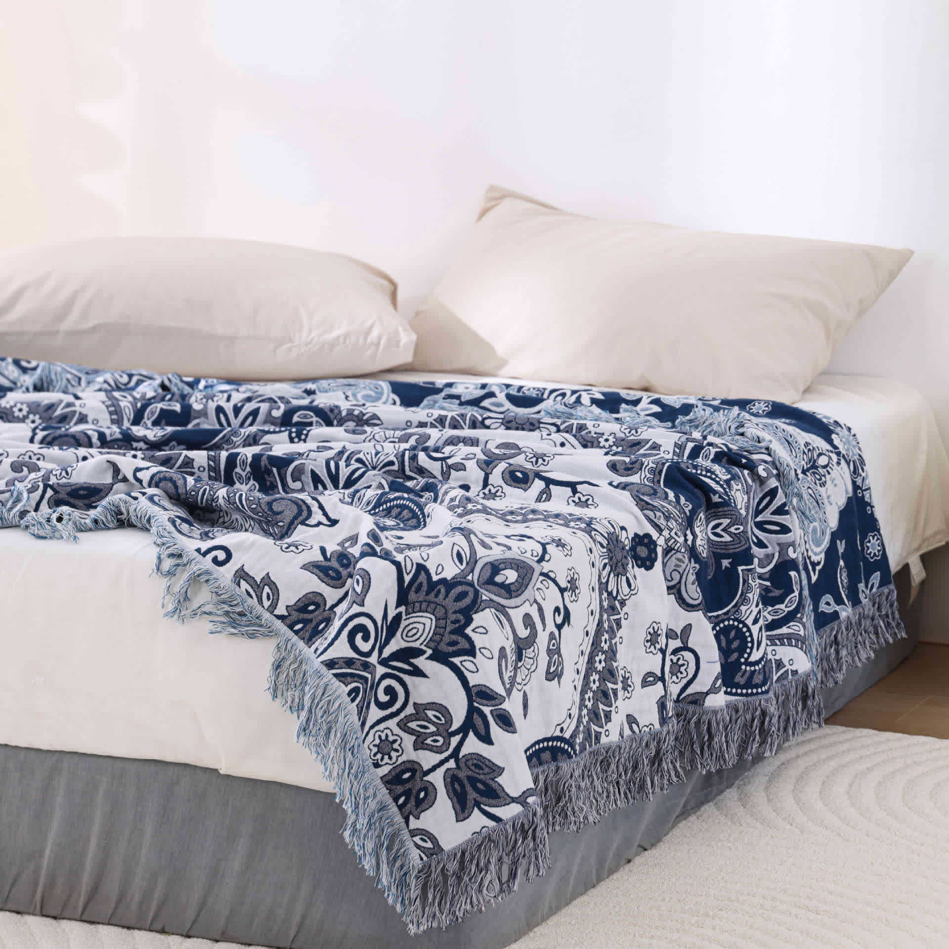Cotton Quilt | Retro Paisley Design | Full/Queen Size