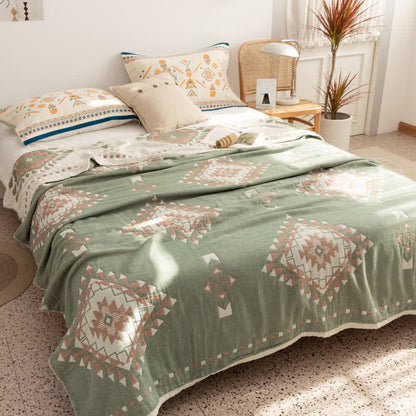 Bohemian Geometric Quilt | 100% Cotton | Full & Queen Sizes