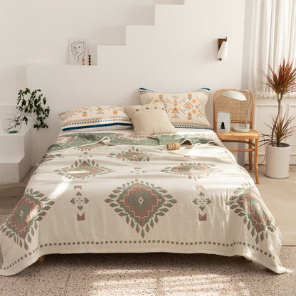 Bohemian Geometric Quilt | 100% Cotton | Full & Queen Sizes