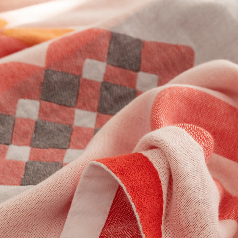 Geometric Cotton Gauze Quilt | Eco-Friendly Multi-Color Design | Full/Queen Size
