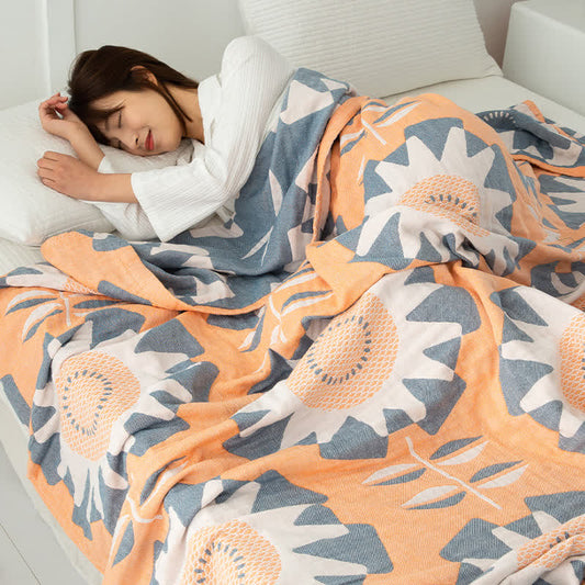 Geometric Sunflower Quilt | 100% Cotton Gauze | Full & Queen Sizes