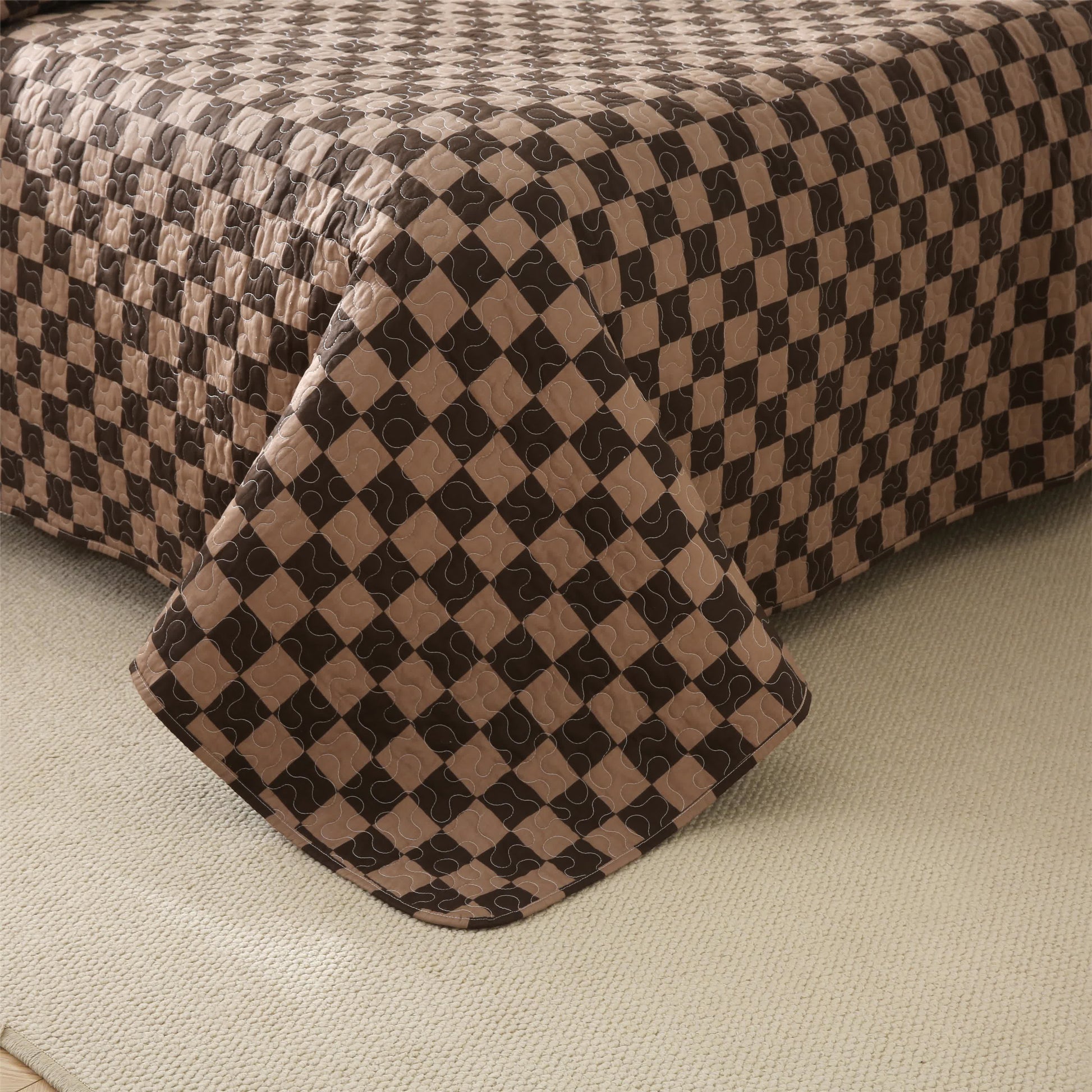 Checkerboard Quilted Bedding Set | 100% Pure Cotton | Quilt & Pillowcases