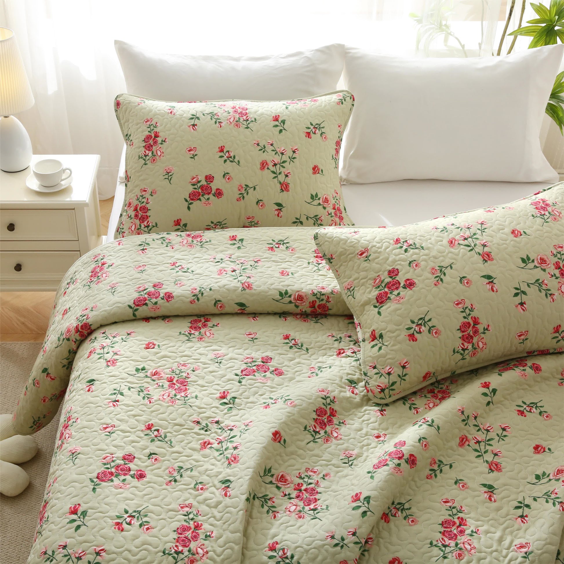 Rose Quilted Cotton Bedding Set | 100% Premium Cotton | Available in Full, Queen, King Sizes