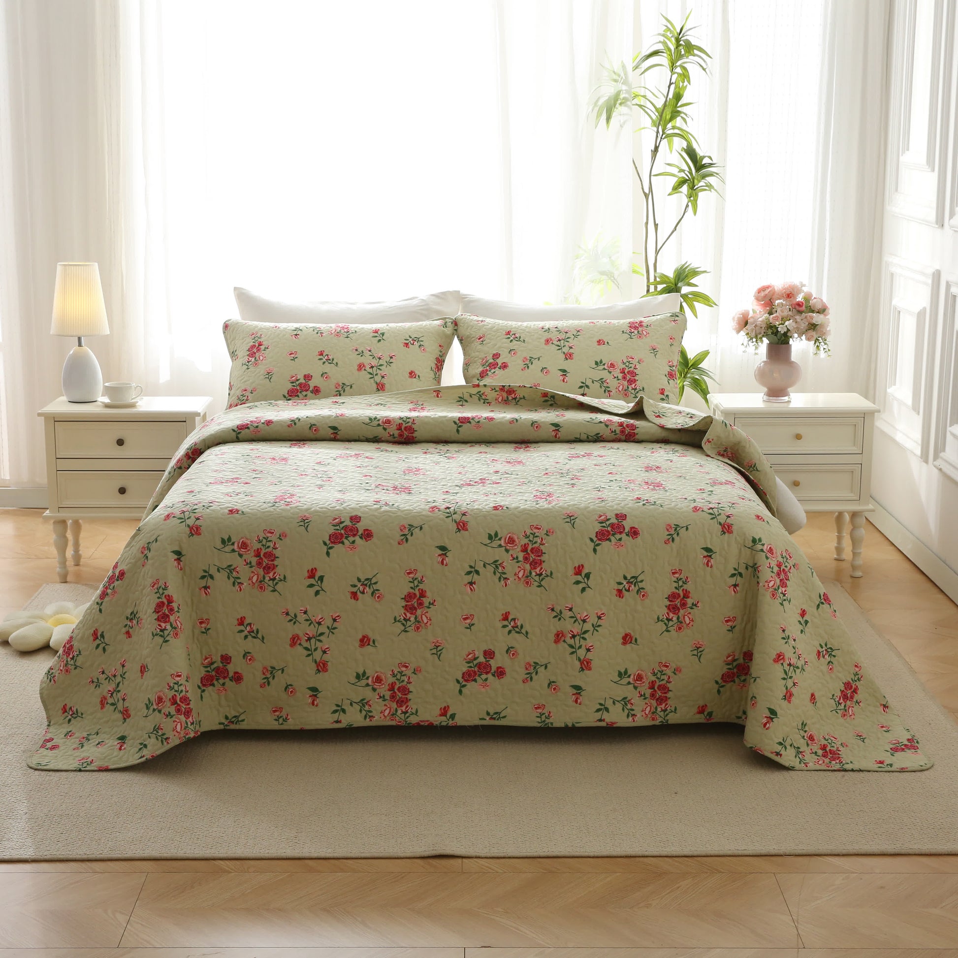Rose Quilted Cotton Bedding Set | 100% Premium Cotton | Available in Full, Queen, King Sizes