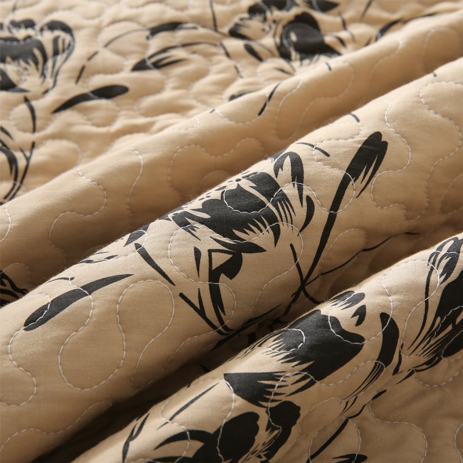 Floral Bedding Set | 100% Cotton | Quilt & Pillowcases