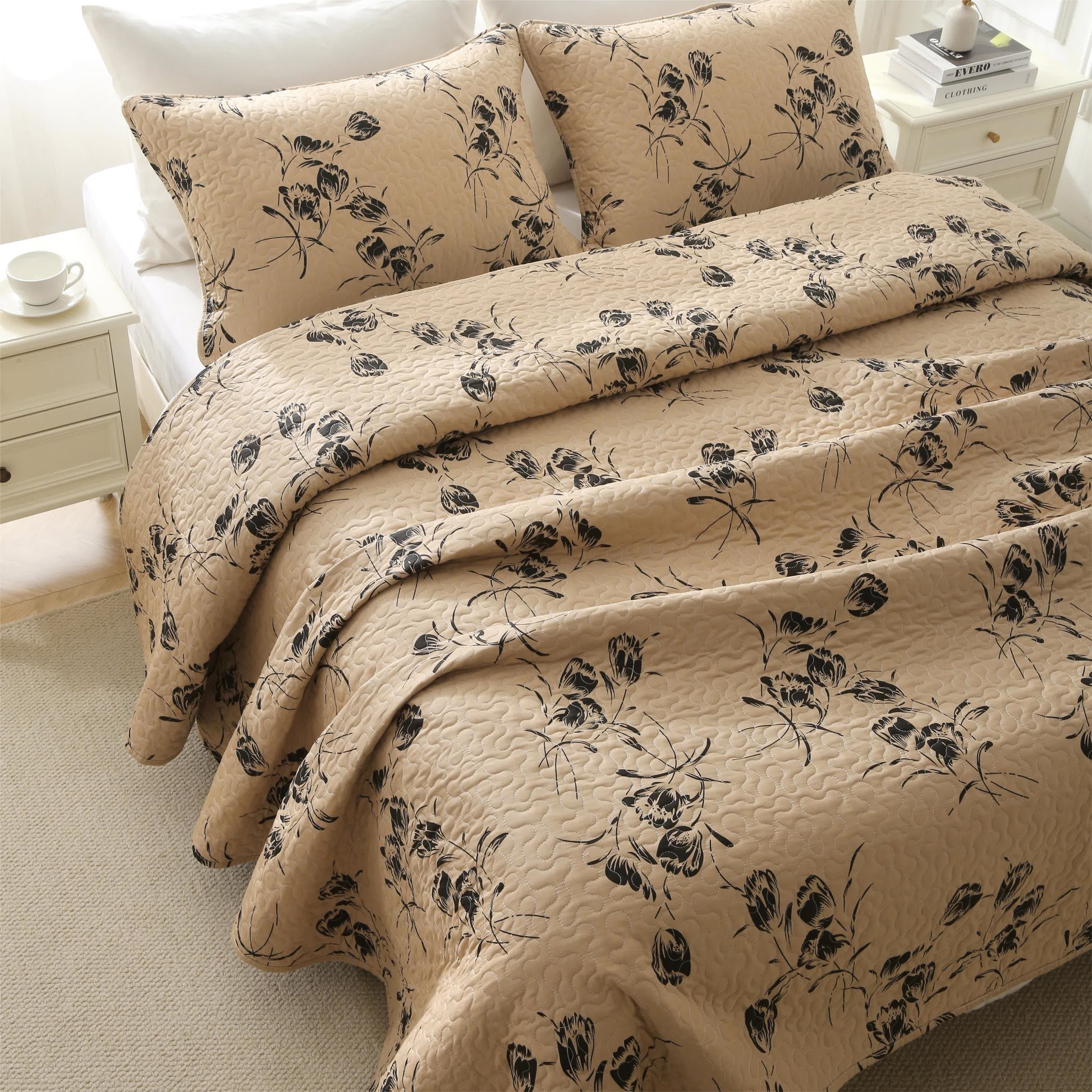 Floral Bedding Set | 100% Cotton | Quilt & Pillowcases