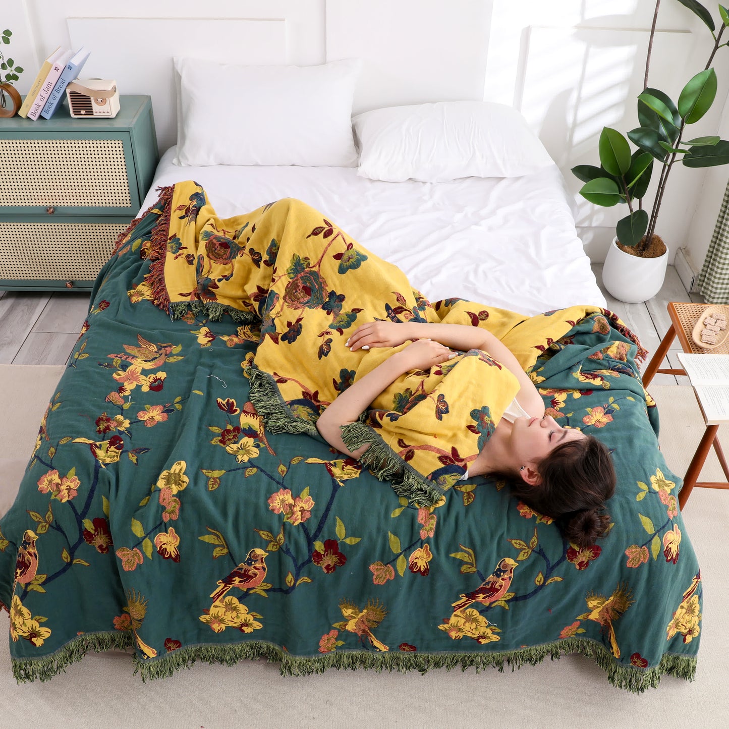 Floral Cotton Reversible Quilt | Eco-Friendly | Full/Queen Size