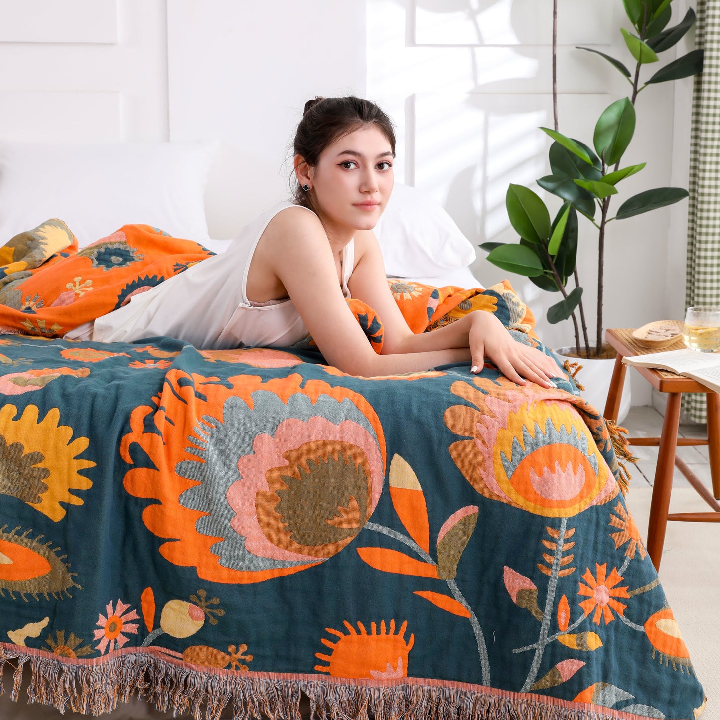 Cotton Gauze Quilt | Eco-Friendly Tassels | Full/Queen Size