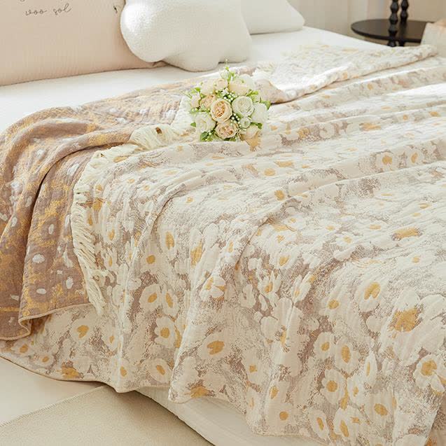 Cotton Gauze Quilt | Floral Design | Full/Queen Size