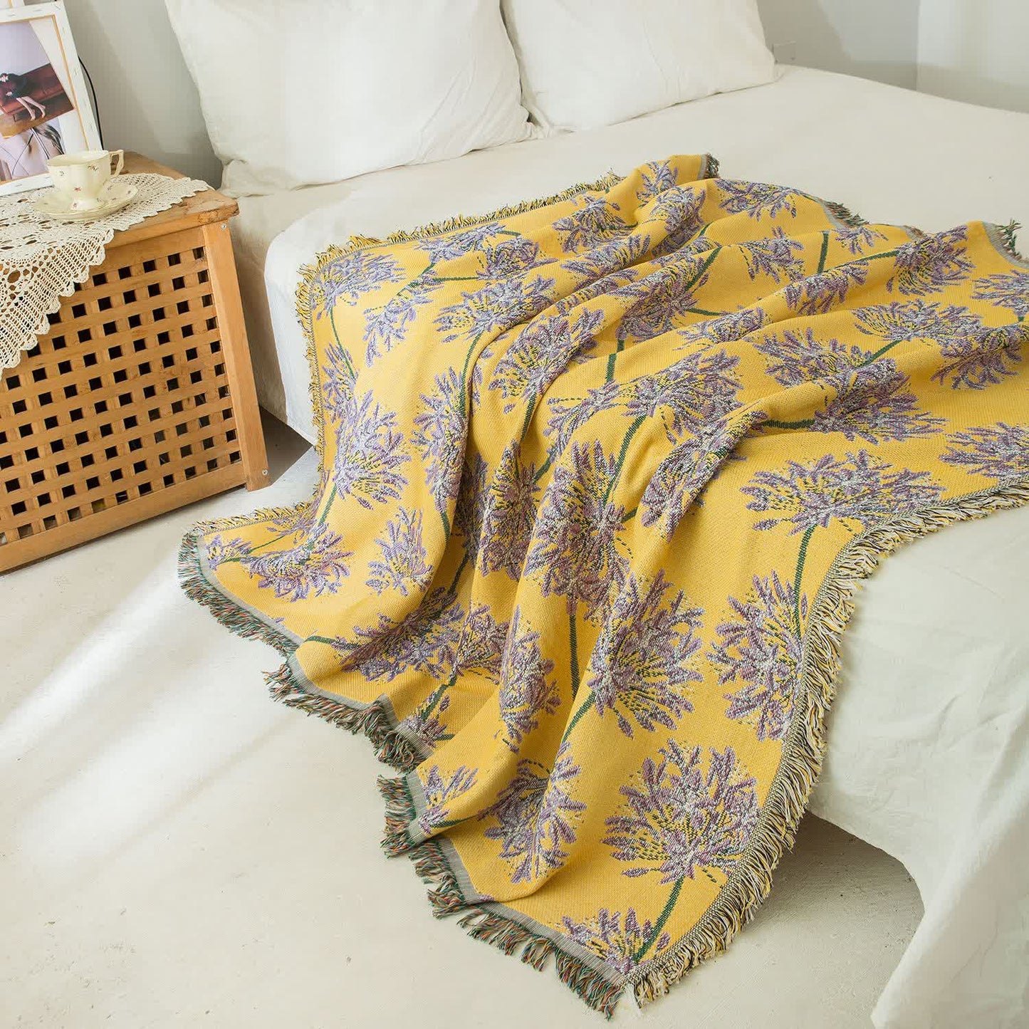 Agapanthus Tapestry Blanket | Polycotton with Tassels | 51" x 71"