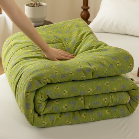 Floral Quilt | Premium Cotton & Soybean Fiber | Full/Queen Size
