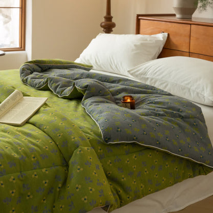 Floral Quilt | Premium Cotton & Soybean Fiber | Full/Queen Size