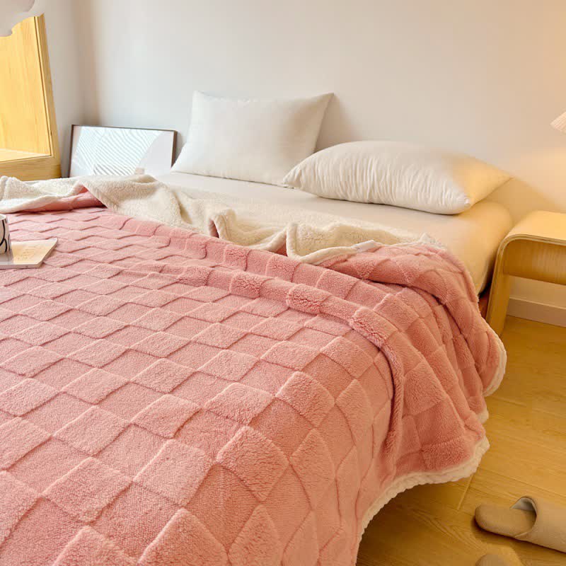 Checkerboard Sherpa Blanket | Soft Polyester | 39" x 59"