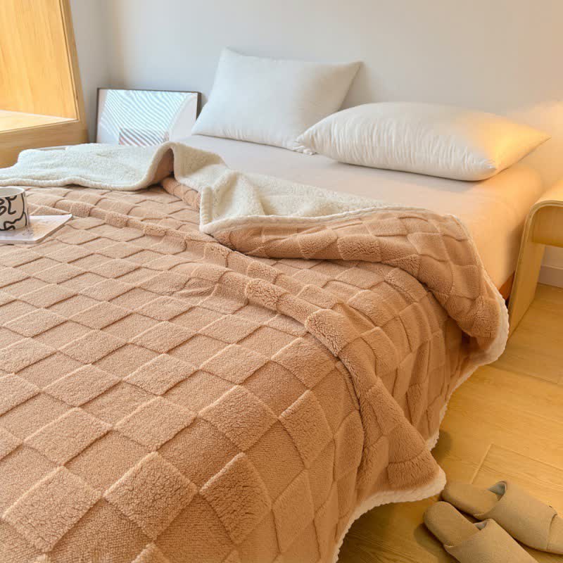 Checkerboard Sherpa Blanket | Soft Polyester | 39" x 59"