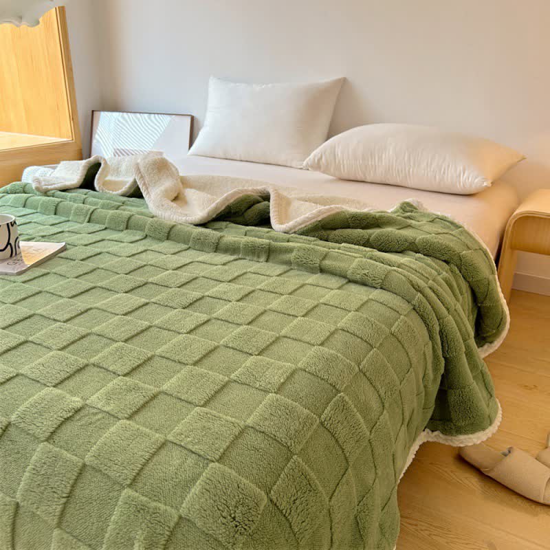 Checkerboard Sherpa Blanket | Soft Polyester | 39" x 59"