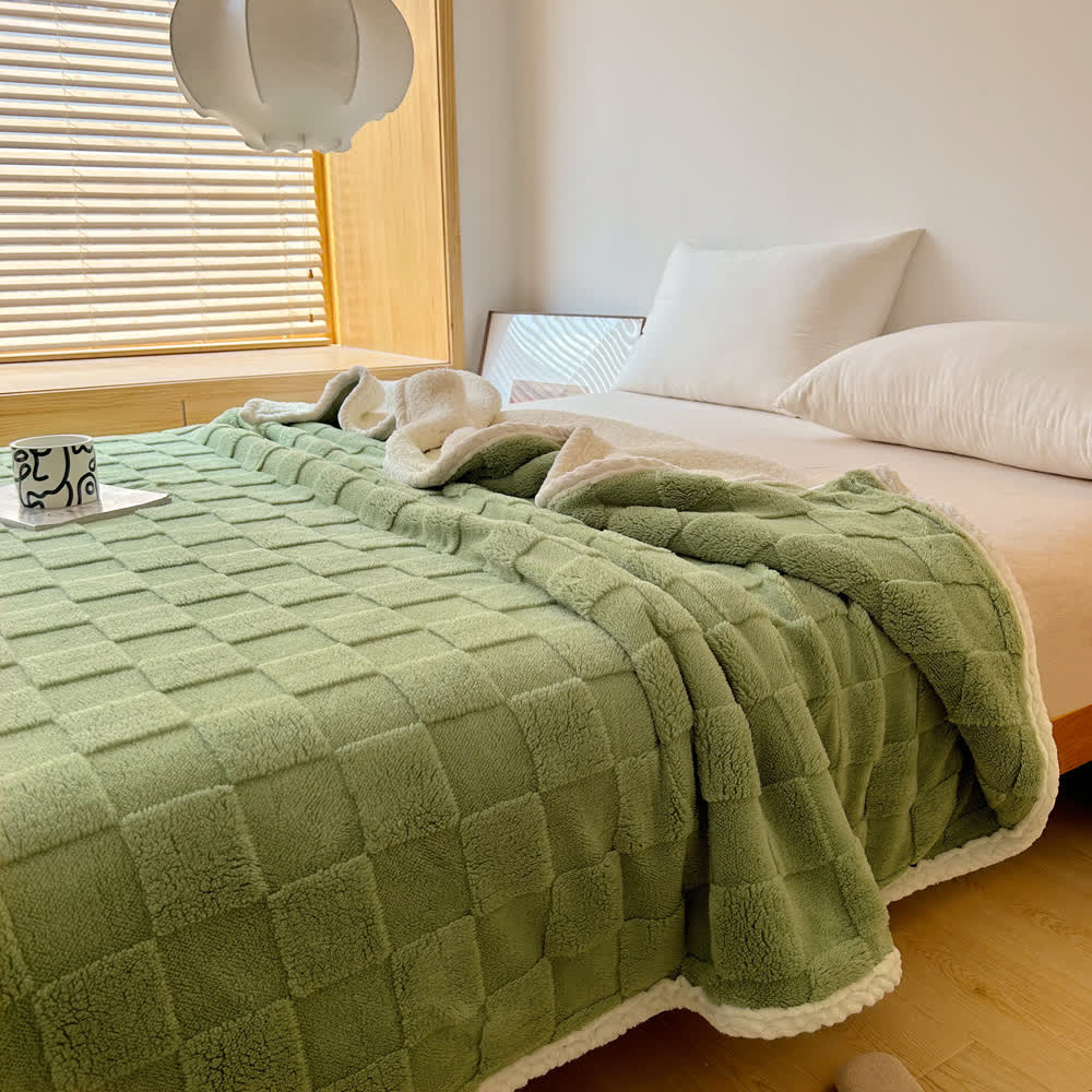 Checkerboard Sherpa Blanket | Soft Polyester | 39" x 59"