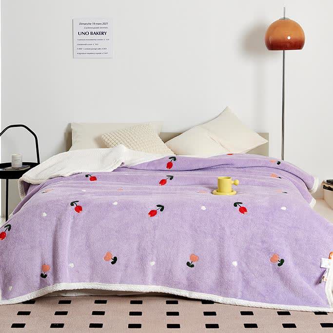 Pastoral Tulip Fleece Throw Blanket | Soft Polyester | Available in Multiple Sizes