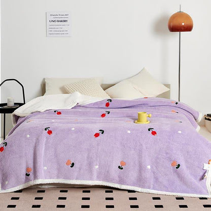Pastoral Tulip Fleece Throw Blanket | Soft Polyester | Available in Multiple Sizes