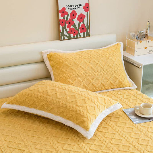 Diamond Texture Fleece Pillowcases | Soft Polyester | Set of 2
