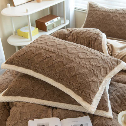 Diamond Texture Fleece Pillowcases | Soft Polyester | Set of 2