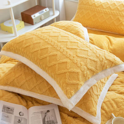 Diamond Texture Fleece Pillowcases | Soft Polyester | Set of 2