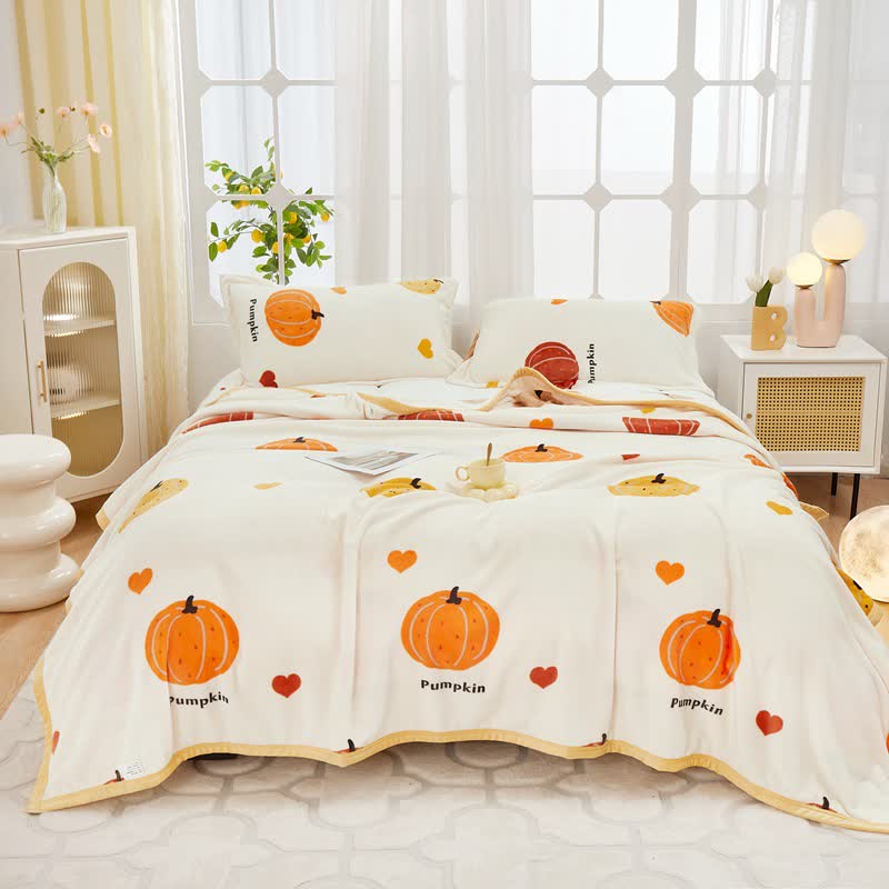 Flannel Pumpkin Blanket | Soft Polyester Fleece | 47"x79"
