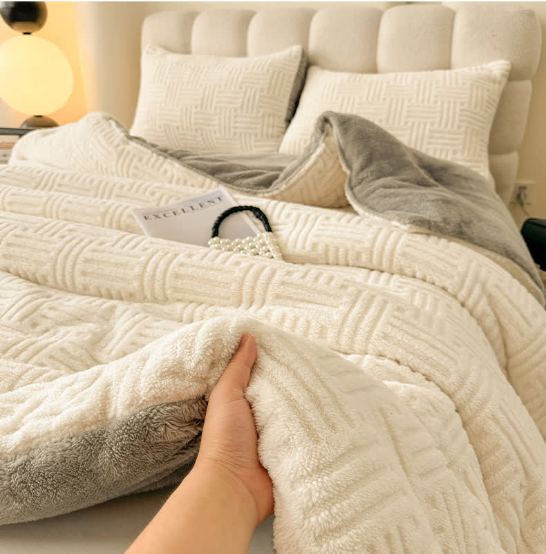 Fluffy Fleece Winter Blanket | Double-Sided Microfiber Velvet | Available in Twin, Full, Queen, King Sizes