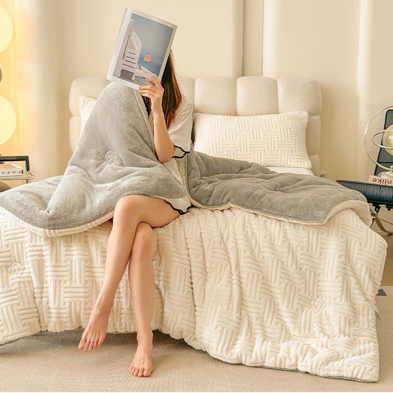 Fluffy Fleece Winter Blanket | Double-Sided Microfiber Velvet | Available in Twin, Full, Queen, King Sizes