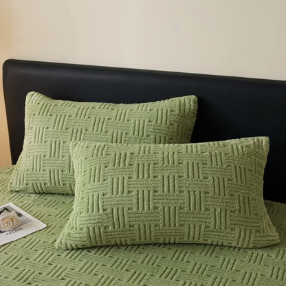 Fleece Throw Blanket | Soft Microfiber | Multiple Sizes
