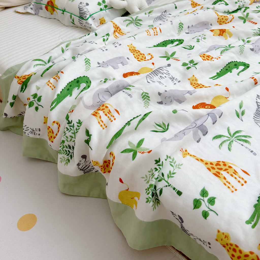 Toddler Quilt | Bamboo Fiber | Jungle Animals Design