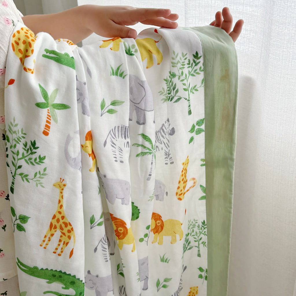 Toddler Quilt | Bamboo Fiber | Jungle Animals Design