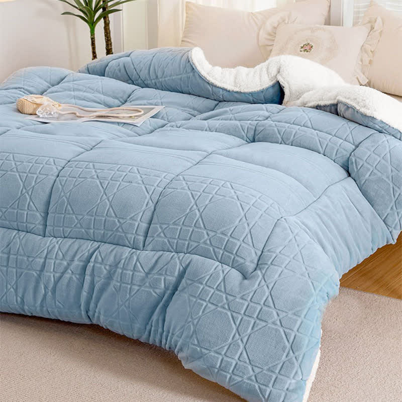 Plush Fleece Blanket | Thick Polyester | Full, Queen, King Sizes