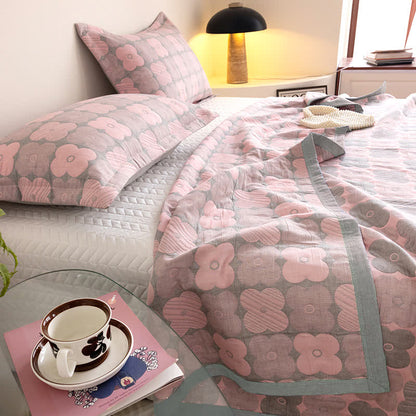 Cotton Gauze Quilt Set | Floral Print | Queen Size with 2 Pillowcases