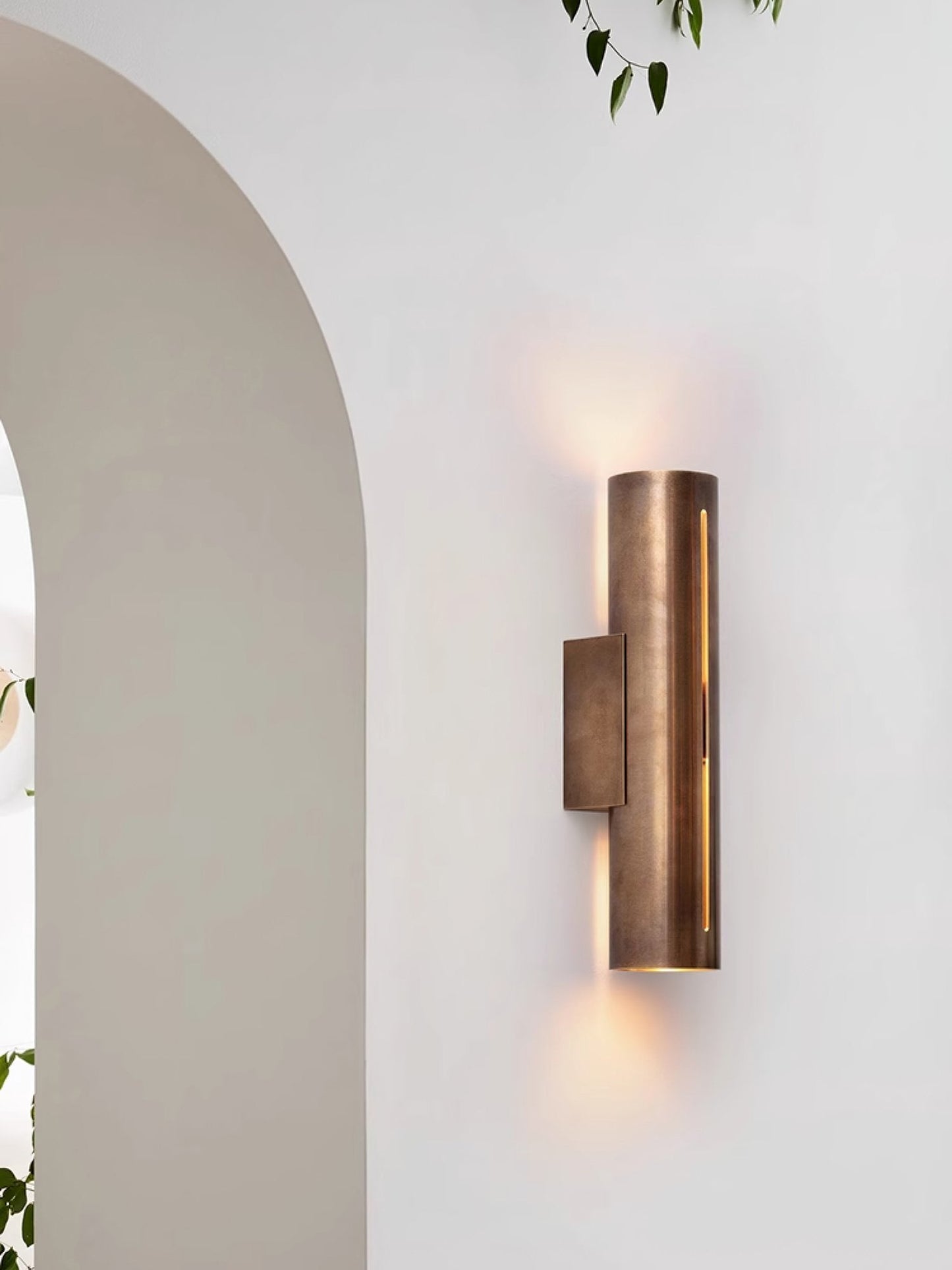 Aria Cylinder Wall Light | Brass | Red Bronze/Bronze