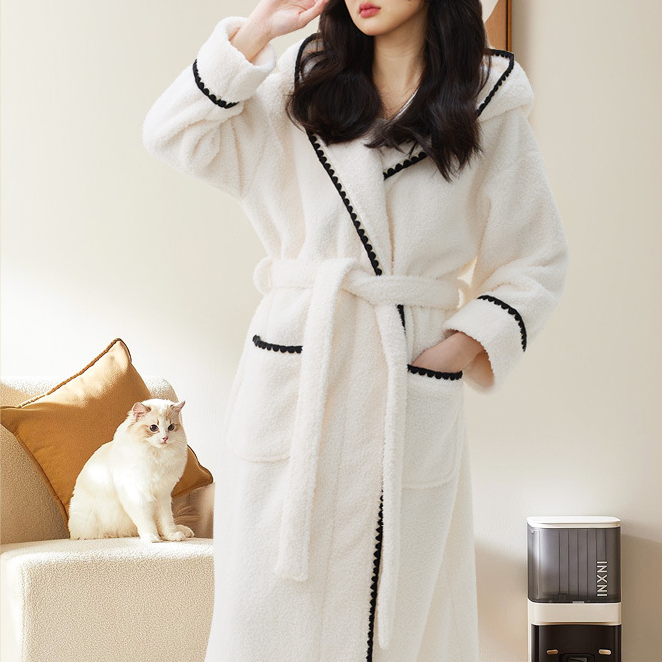 Fleece Hooded Bathrobe | Soft Polyester | Women's Long Design