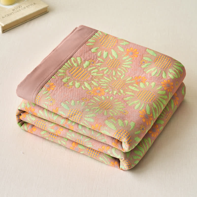 Cotton Gauze Quilt | Reversible Yarn-Dyed Daisy Print | Full, Queen, King Sizes