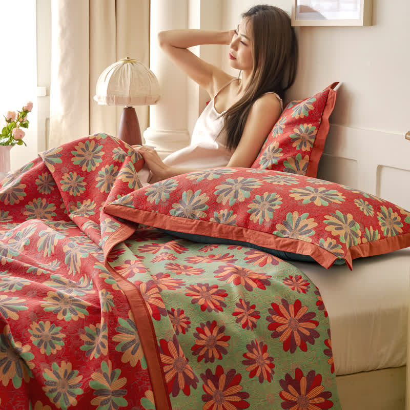 Reversible Floral Jacquard Blanket | Yarn-Dyed Cotton | 59"x79"