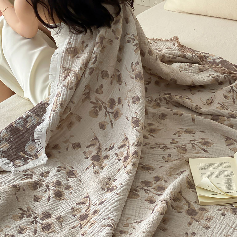 Floral Reversible Quilt | 100% Cotton Gauze | Full/Queen Size