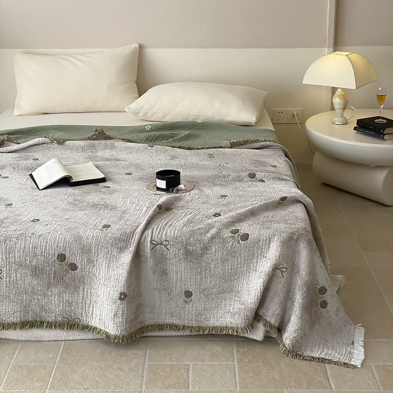 Reversible Cotton Gauze Quilt | Lightweight & Breathable | Full/Queen Size
