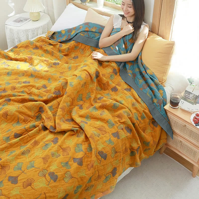 Ginkgo Leaf Quilt | 100% Combed Cotton | Reversible | Full/Queen/King Sizes