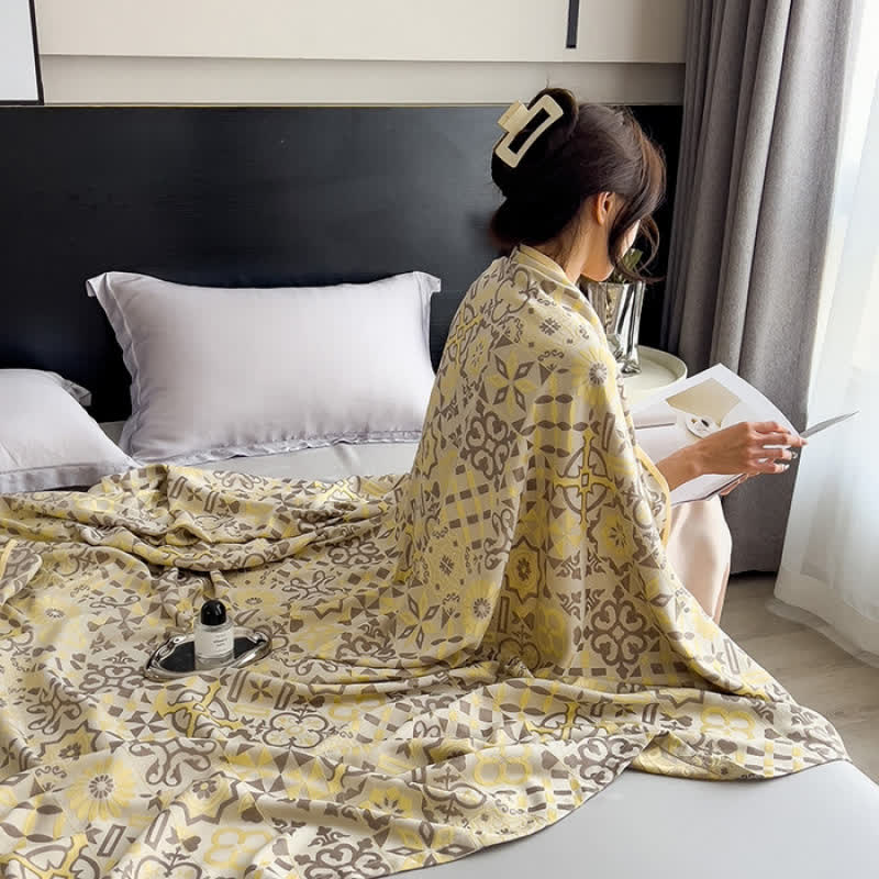 Bamboo Fiber Quilt | Jacquard Vintage Design | Full/Queen Size