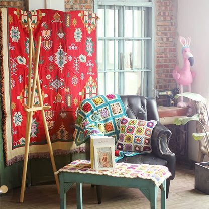 Hand-woven Crochet Sofa Blanket | High-Quality Acrylic | Vintage Floral Design