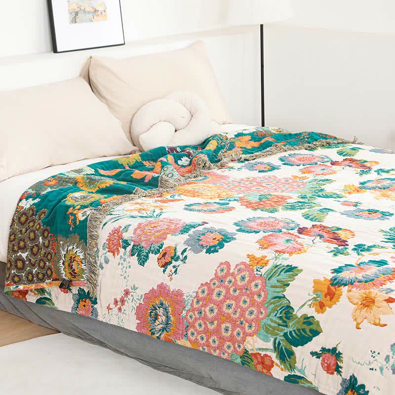 Floral Reversible Quilt | Cotton Gauze with Tassels | Full/Queen Size