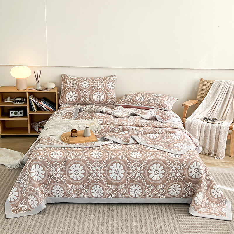 Geometric Pattern Coverlet Blanket | Soft Cotton-Polyester Blend | Available in Twin, Full, Queen, King Sizes