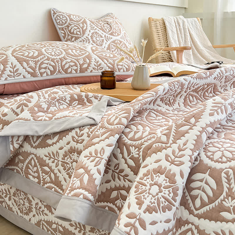 Geometric Leaf Coverlet | Jacquard Weave | Multiple Sizes