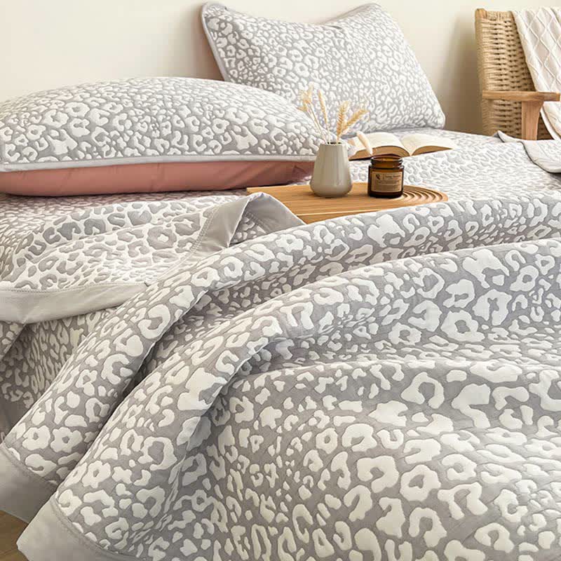 Leopard Print Coverlet Set | Soft Cotton-Polyester Blend | Twin, Full, Queen, King Options