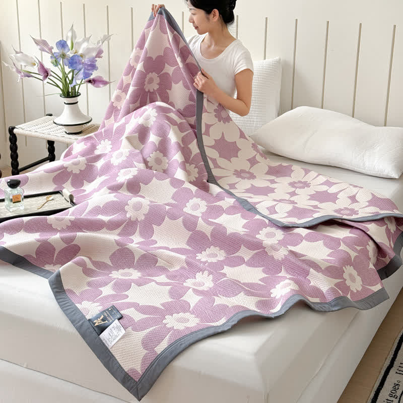 Floral Quilt | Cotton Gauze | Twin Size, Purple